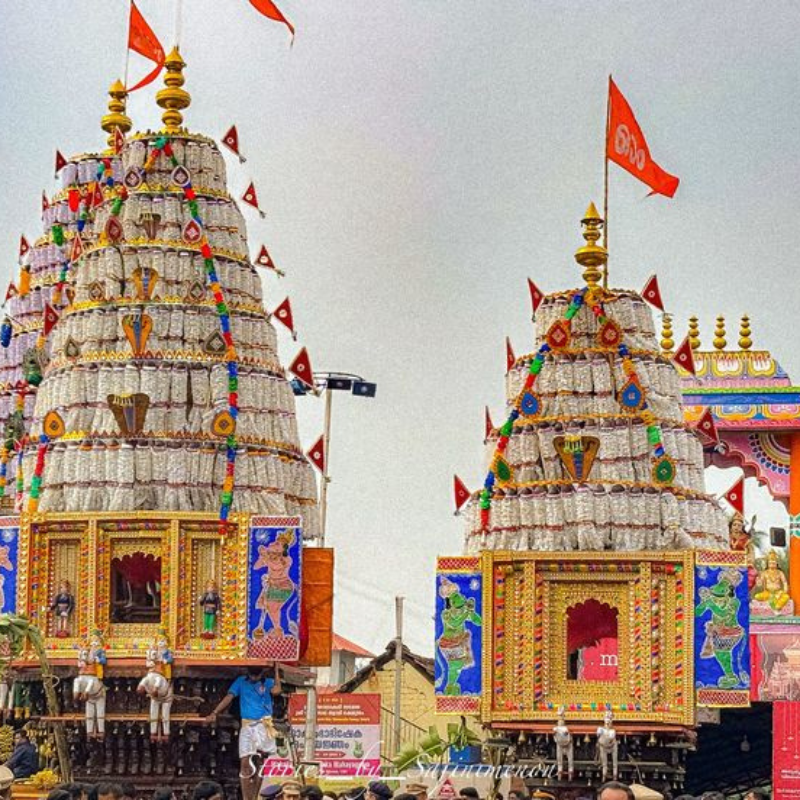 Traditional Agraharam houses and temple chariots in Kalpathy village